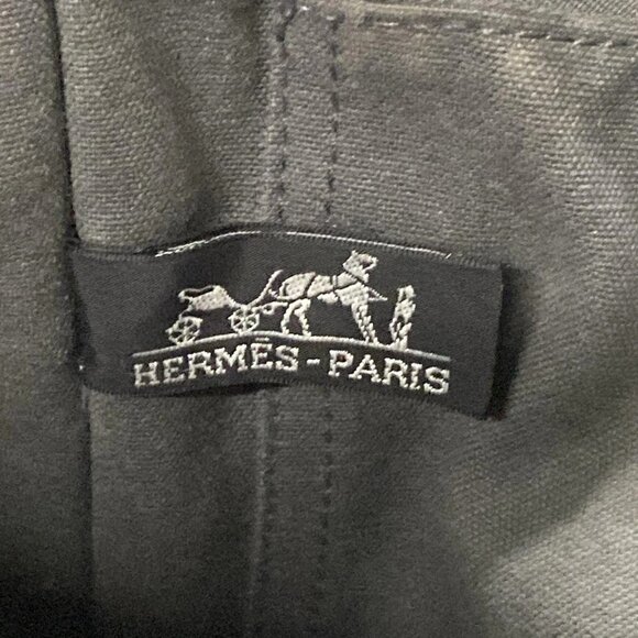 Auth HERMES Fourre Tout Tote PM - Dark Gray Canvas Tote Bag - Picture 7 of 10